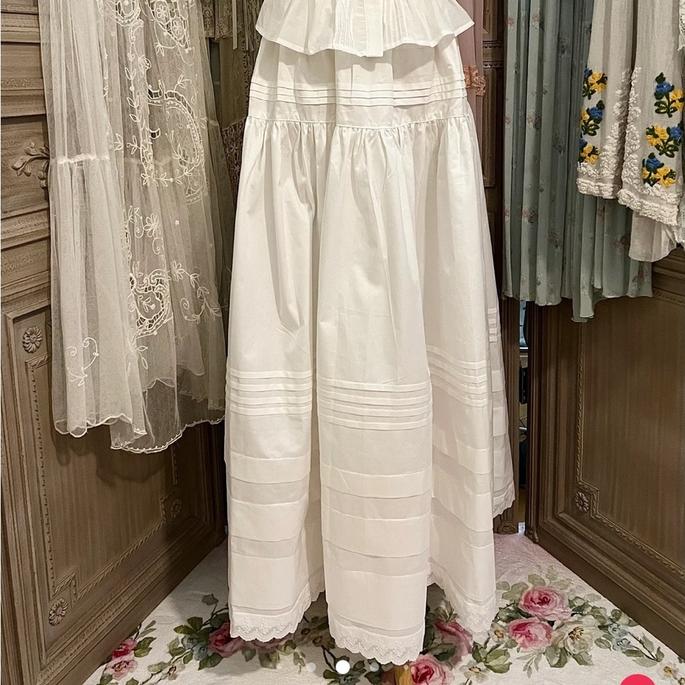 DUPE of the doen sebastiane skirt by anntique